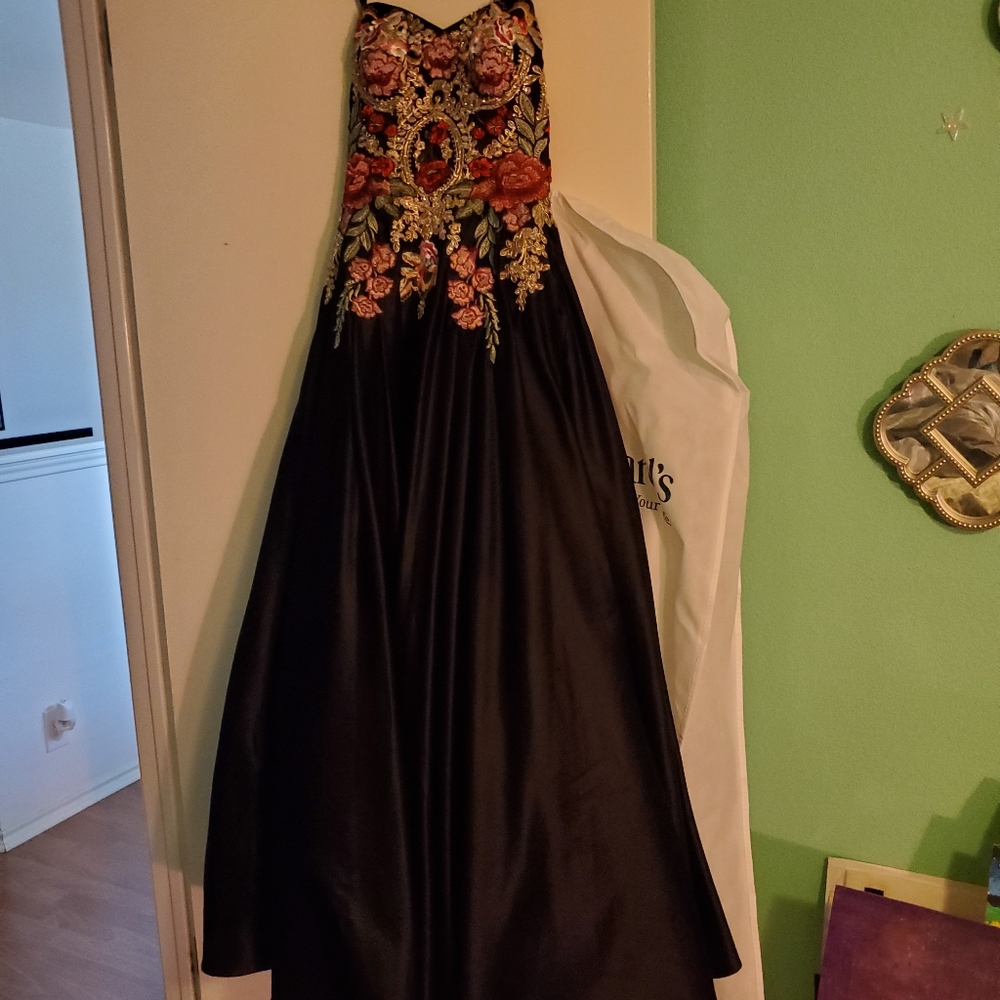 Prom dress